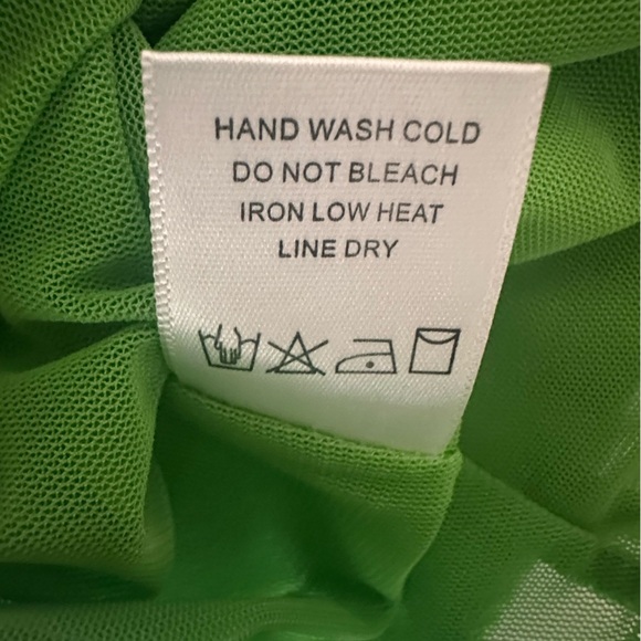 superdown Tess Tie Front Top in Kelly Green Sheer Top size S - Picture 8 of 9